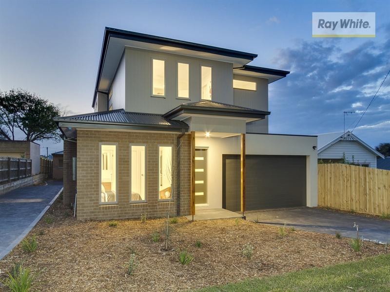 1/12 Thomas Street, Rosebud VIC 3939