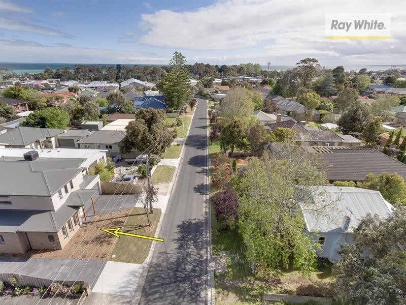 1/12 Thomas Street, Rosebud VIC 3939