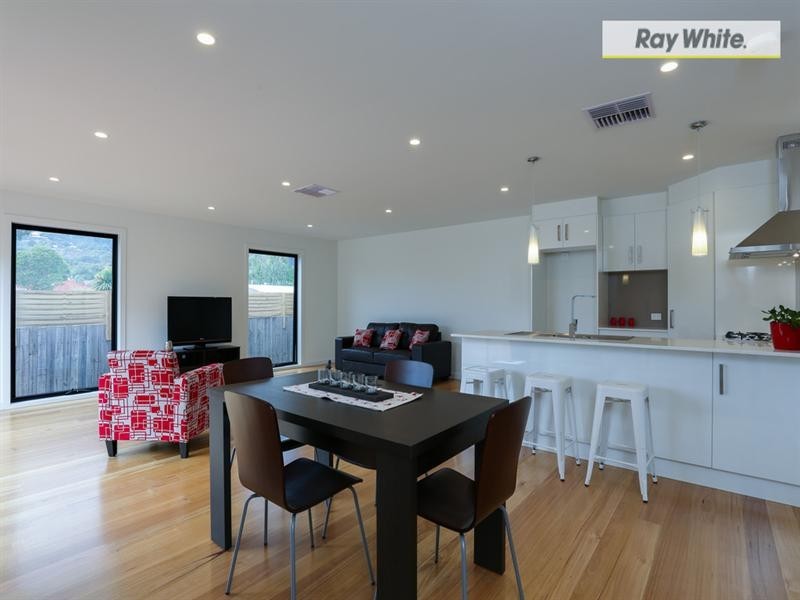 2/49 Fairway Grove, Rosebud VIC 3939