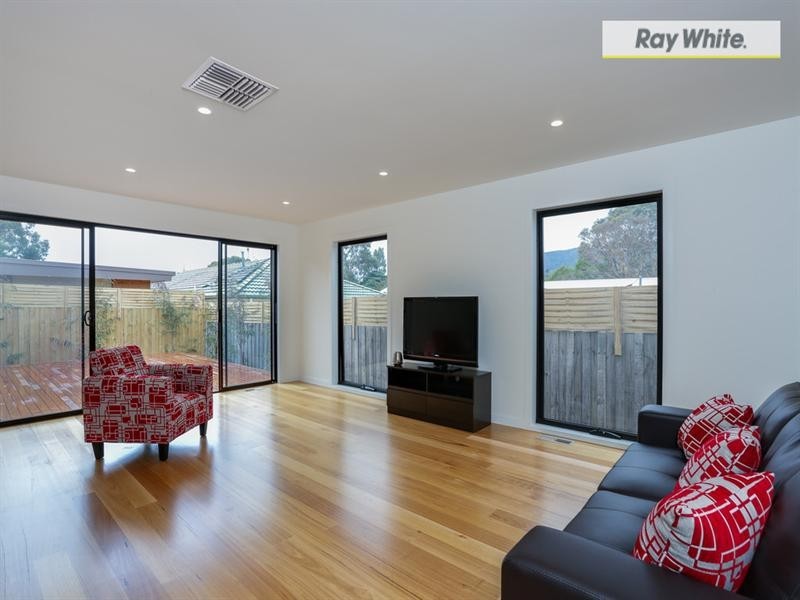 2/49 Fairway Grove, Rosebud VIC 3939