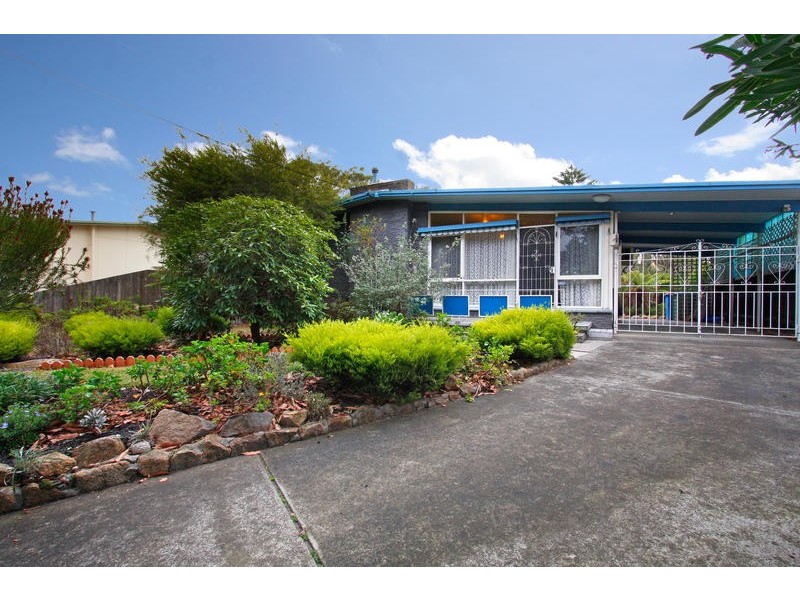 44 Leon Avenue, Rosebud VIC 3939