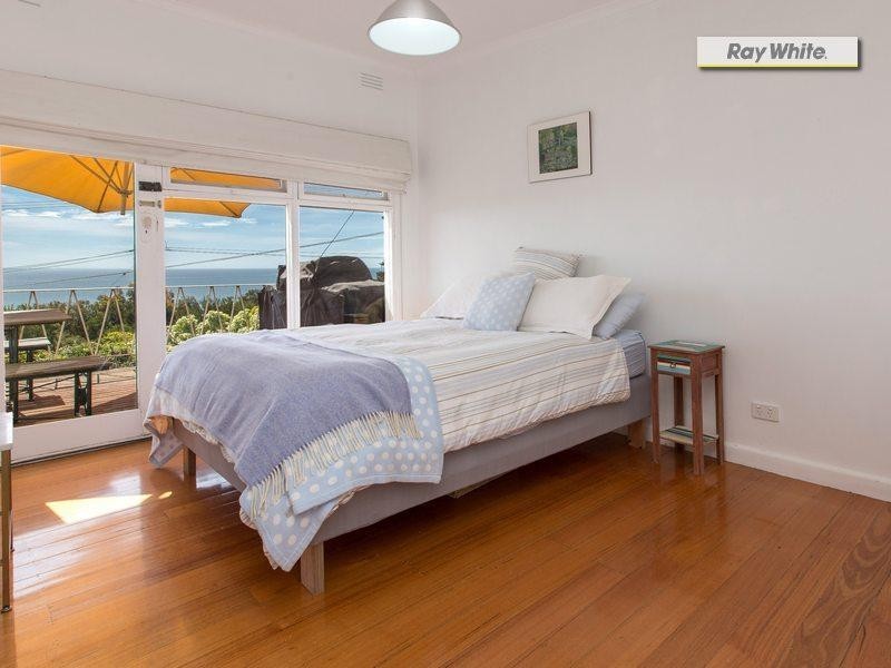 77 Bayview Road, Mccrae VIC 3938