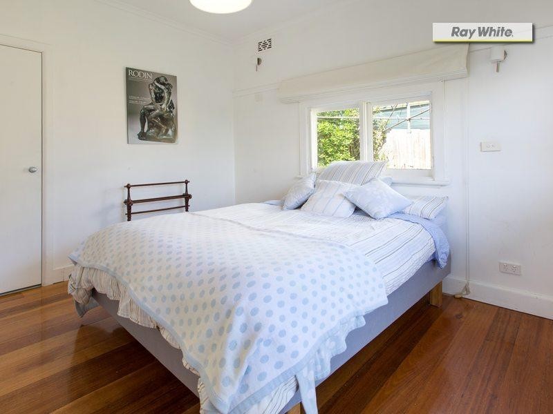 77 Bayview Road, Mccrae VIC 3938