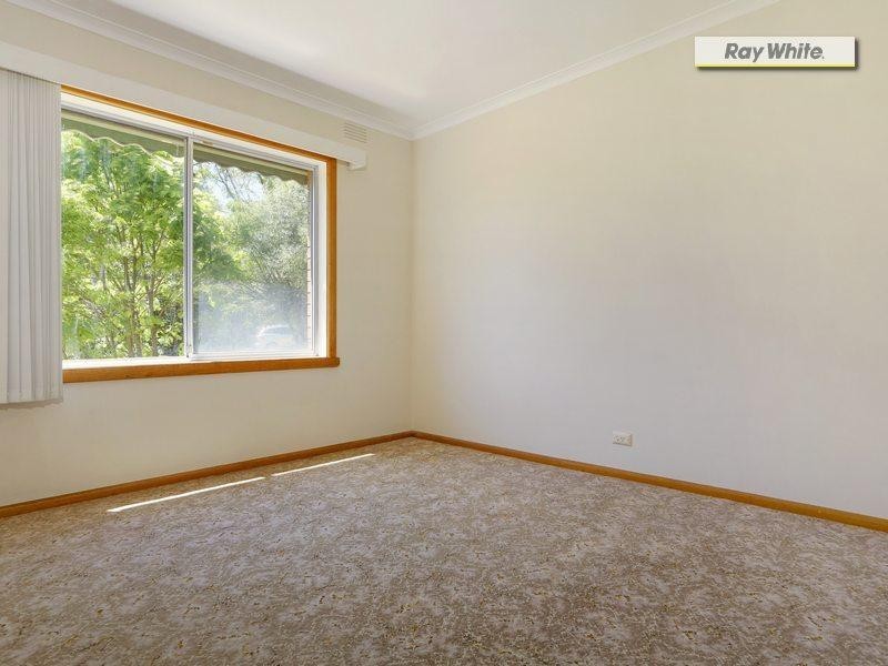 12 Chunar Grove, Mccrae VIC 3938