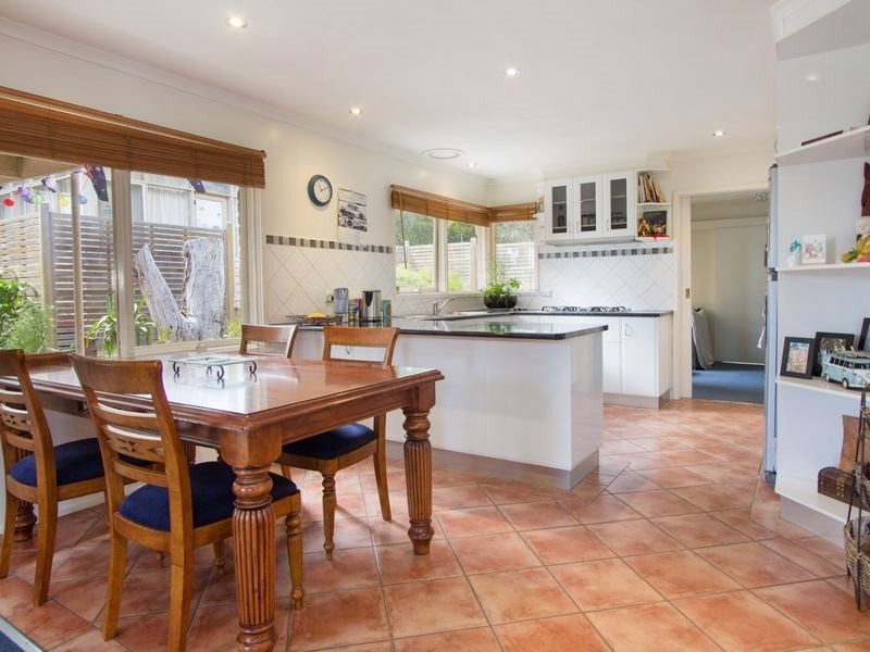 47 Hove Road, Rosebud VIC 3939