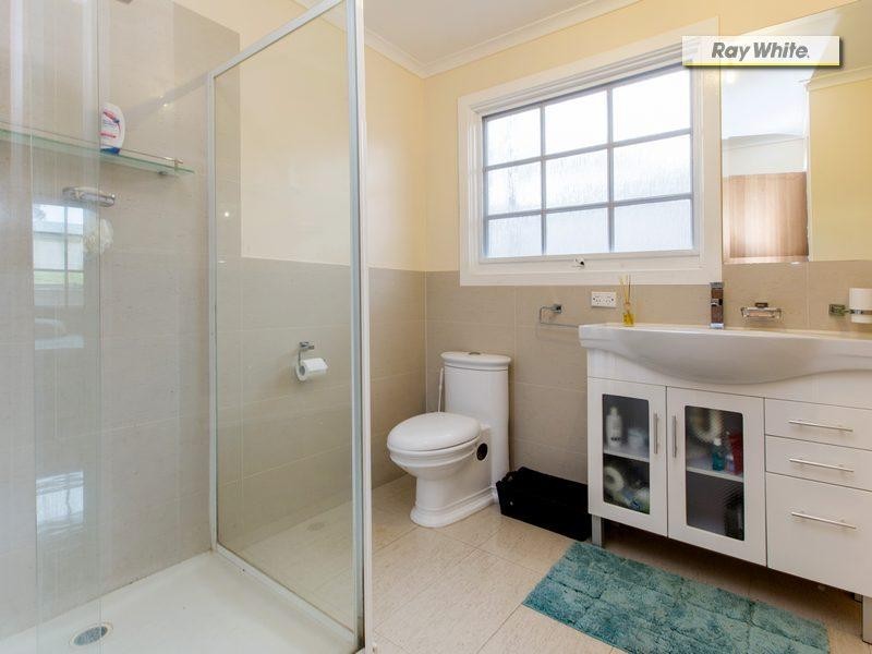 24 Bellbangra Avenue, Rosebud VIC 3939