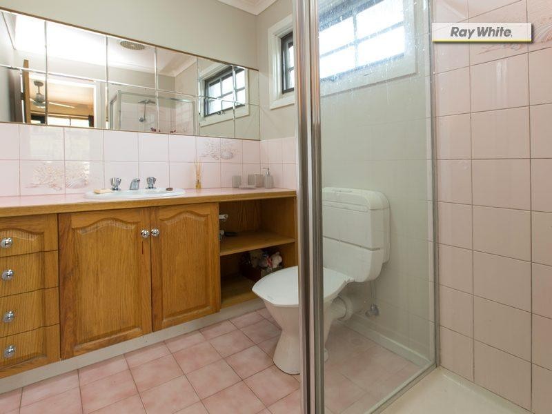 24 Bellbangra Avenue, Rosebud VIC 3939