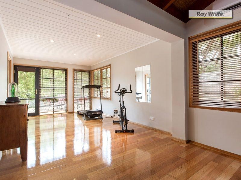 24 Bellbangra Avenue, Rosebud VIC 3939