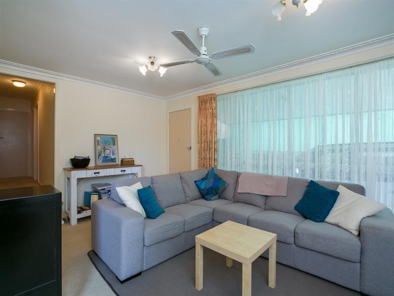 84 Fifth Avenue, Rosebud VIC 3939