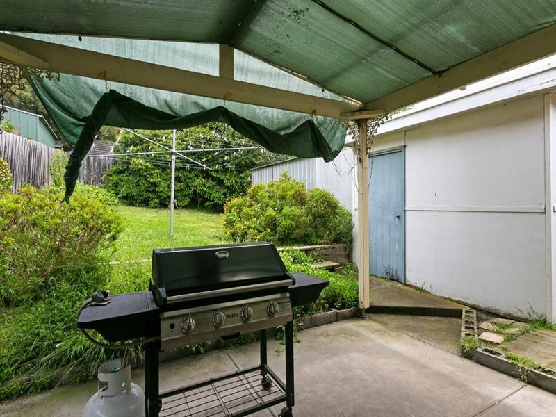 84 Fifth Avenue, Rosebud VIC 3939