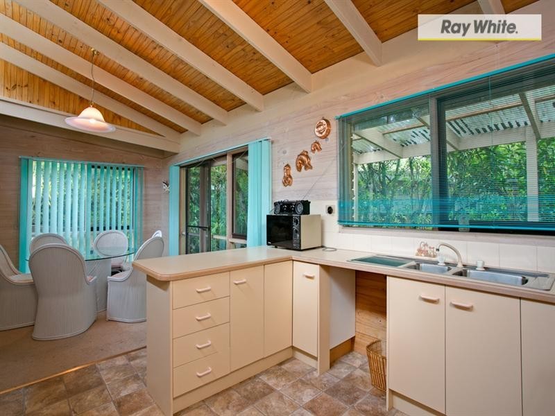 23 Johnson Avenue, Rye VIC 3941