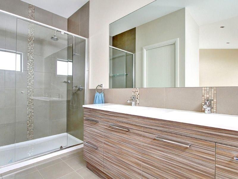 107 Eastbourne Road, Rosebud VIC 3939