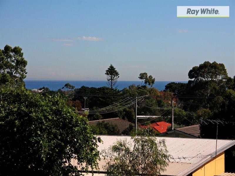 8 Cosmos Street, Dromana VIC 3936