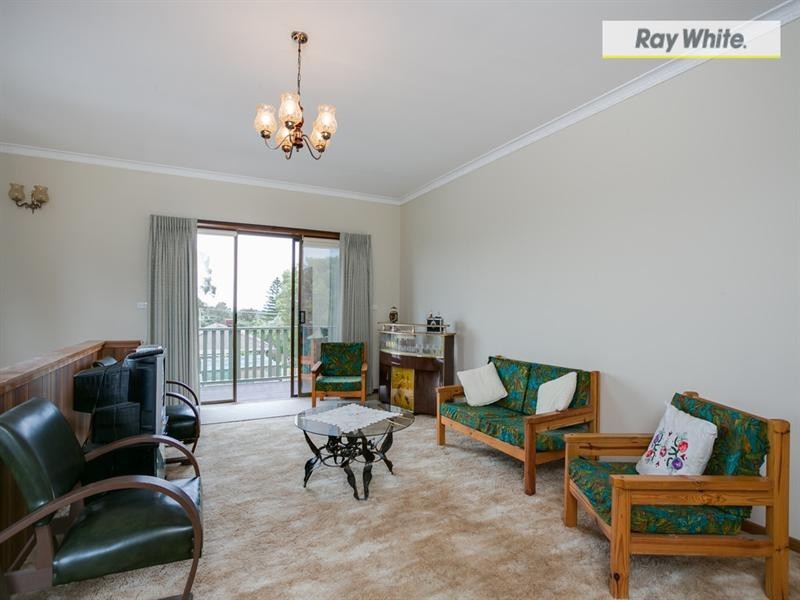 8 Cosmos Street, Dromana VIC 3936