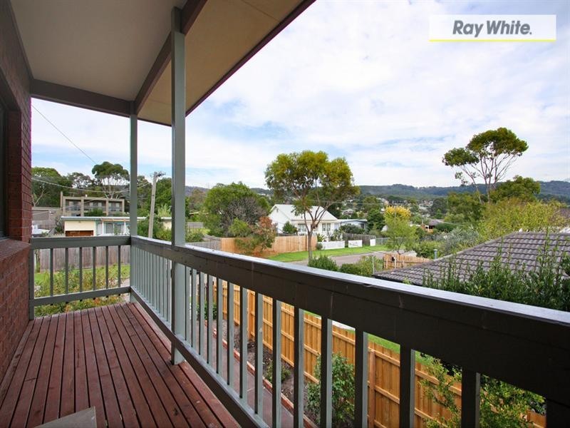 8 Cosmos Street, Dromana VIC 3936