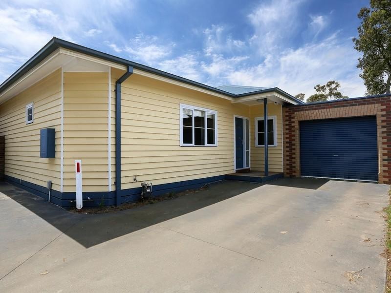 83 Truemans Road, Rosebud West VIC 3940