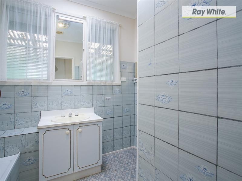 5 Cain Street, Rosebud West VIC 3940