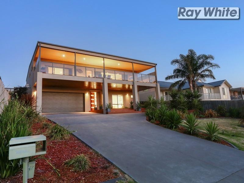 17 Seaview Close, Rosebud VIC 3939