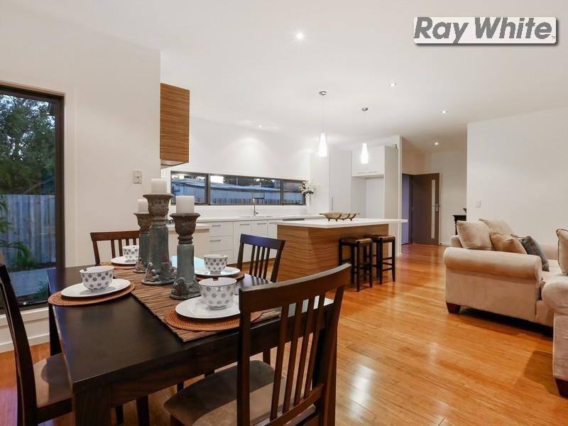 2/21 Staughton Avenue, Rosebud West VIC 3940