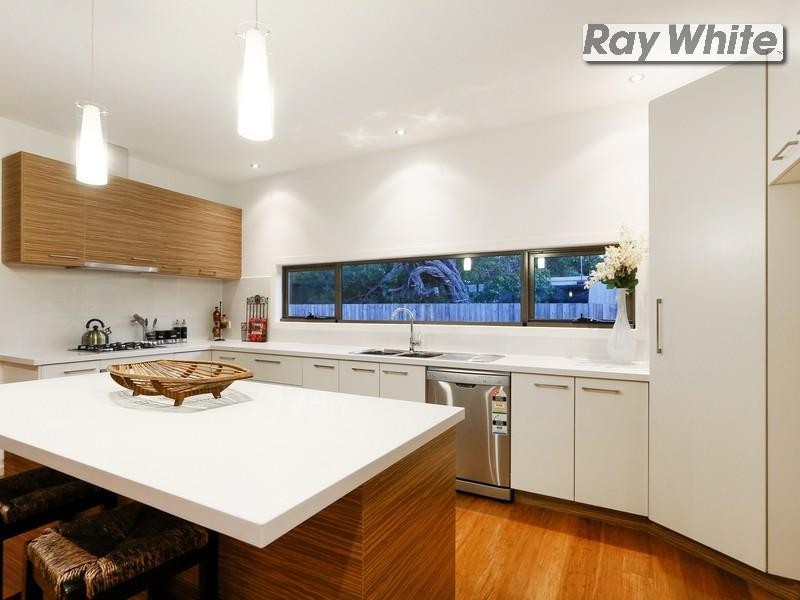 2/21 Staughton Avenue, Rosebud West VIC 3940