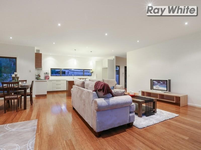 2/21 Staughton Avenue, Rosebud West VIC 3940
