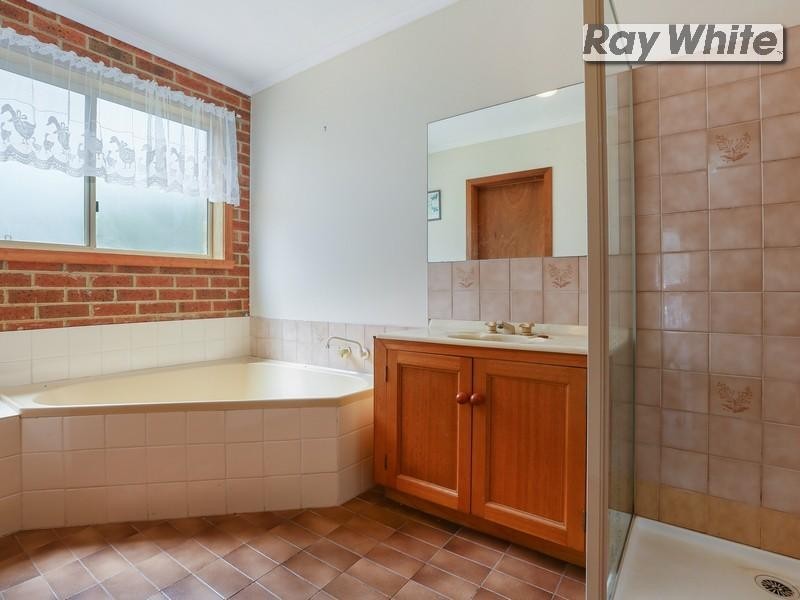 203 Bayview Road, Mccrae VIC 3938