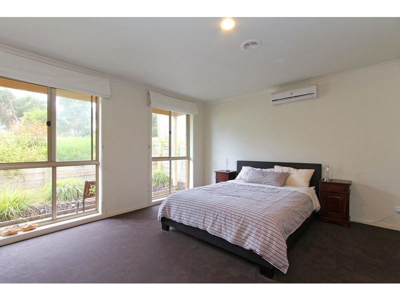 5 Parkedge Circuit, Rosebud VIC 3939