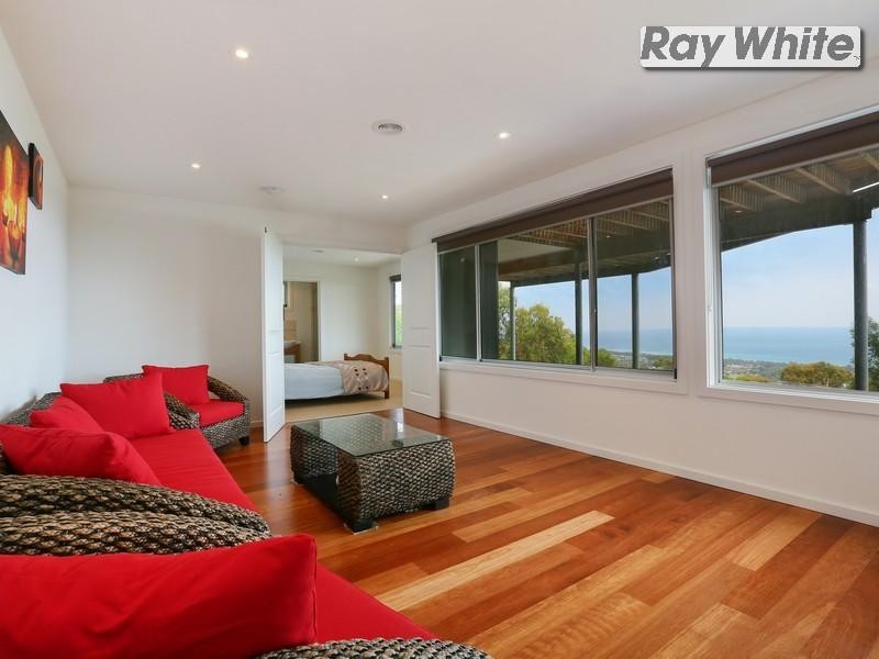 31 Cook Street, Mccrae VIC 3938