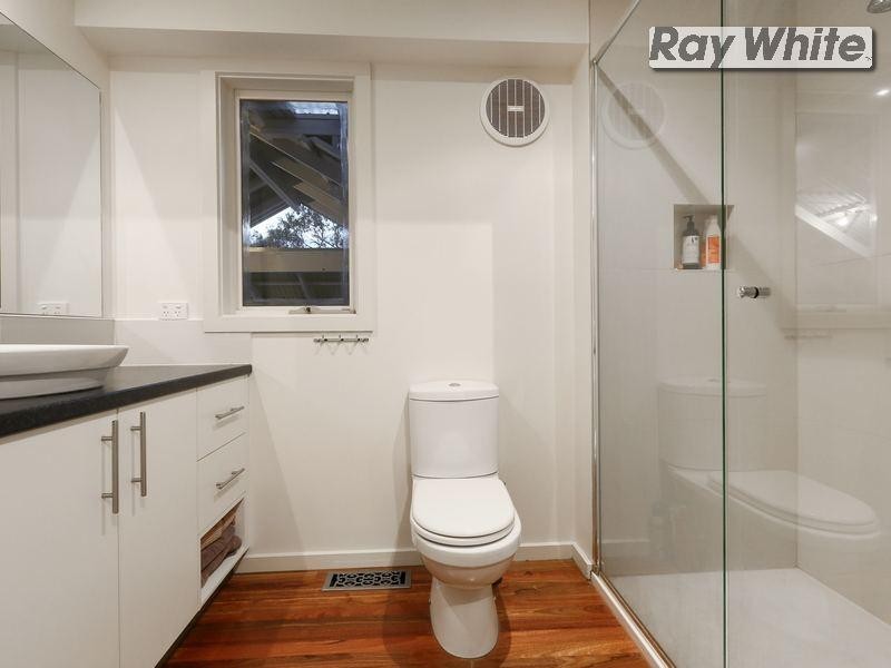 8 Sunningdale Road, Rosebud VIC 3939