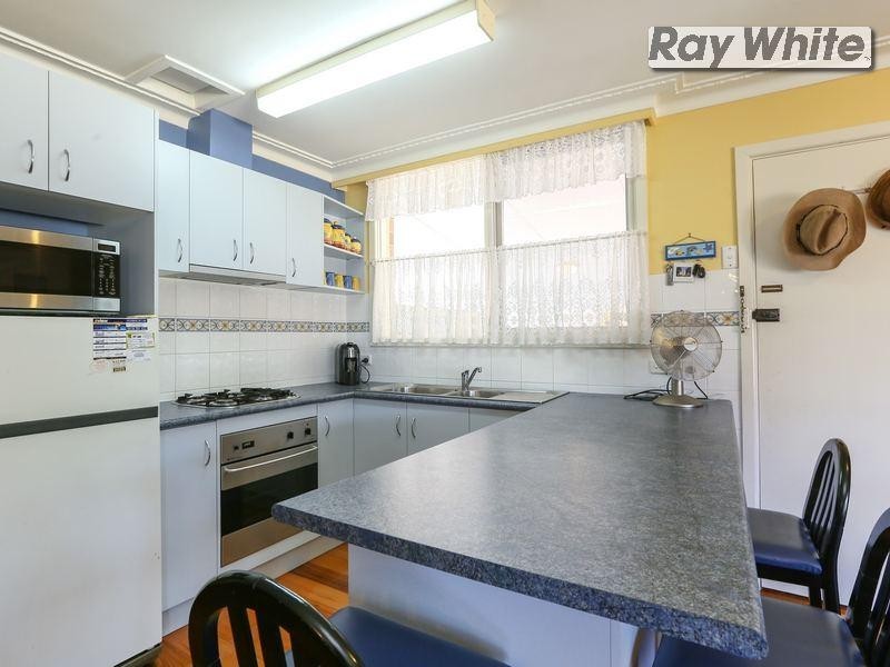 66 Ocean Street, Rosebud VIC 3939