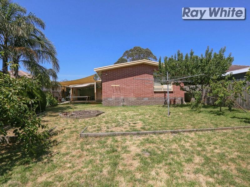 66 Ocean Street, Rosebud VIC 3939