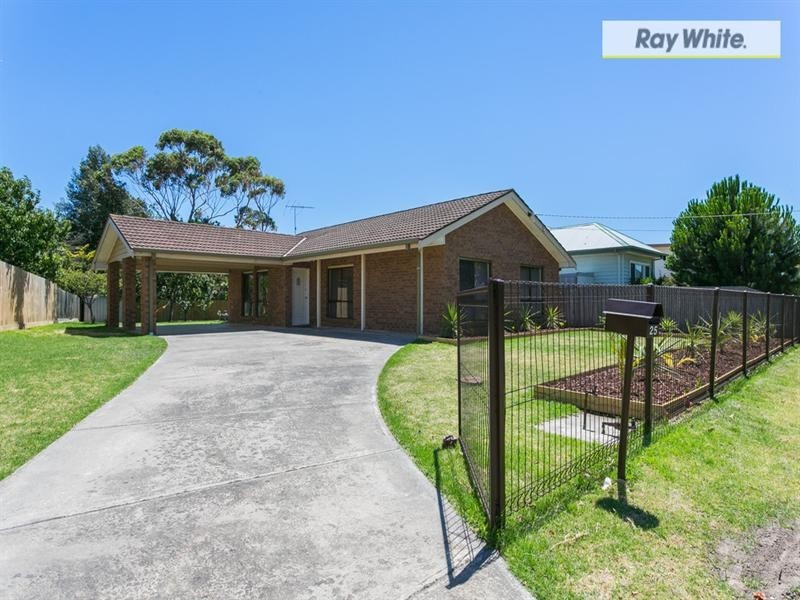 25 Tassel Road, Safety Beach VIC 3936