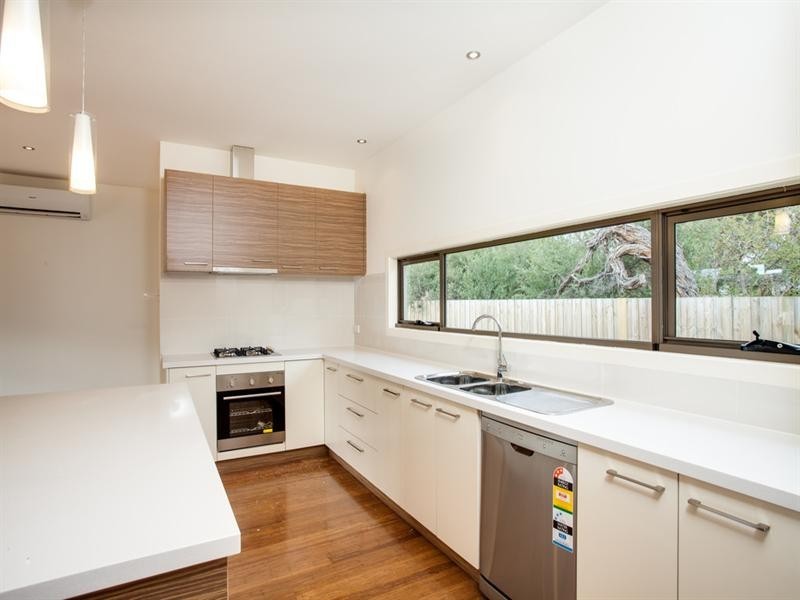 1/21 Staughton Avenue, Rosebud West VIC 3940