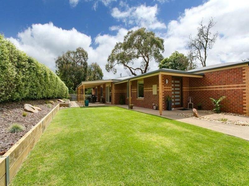 22 Leura Crescent, Rosebud VIC 3939