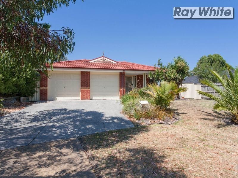 10 Lovely Meadows Court, Rosebud VIC 3939