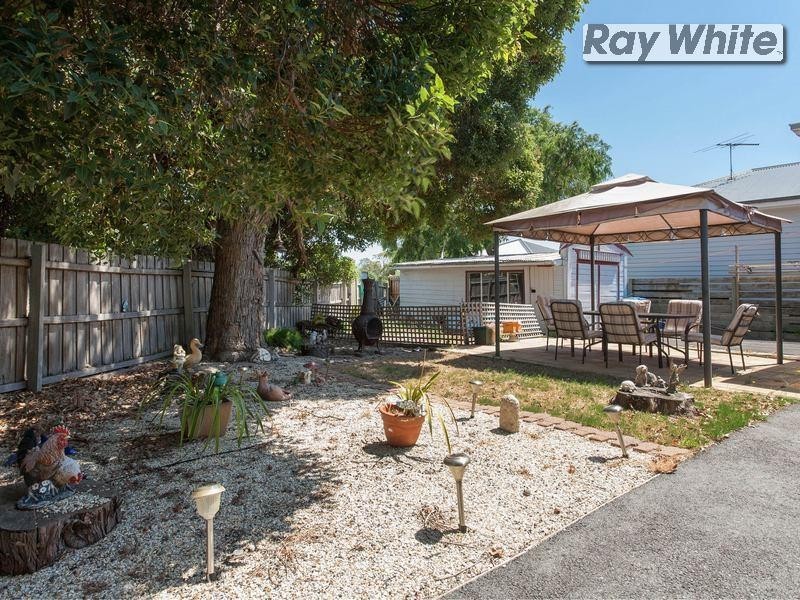 20 Wattle Place, Mccrae VIC 3938