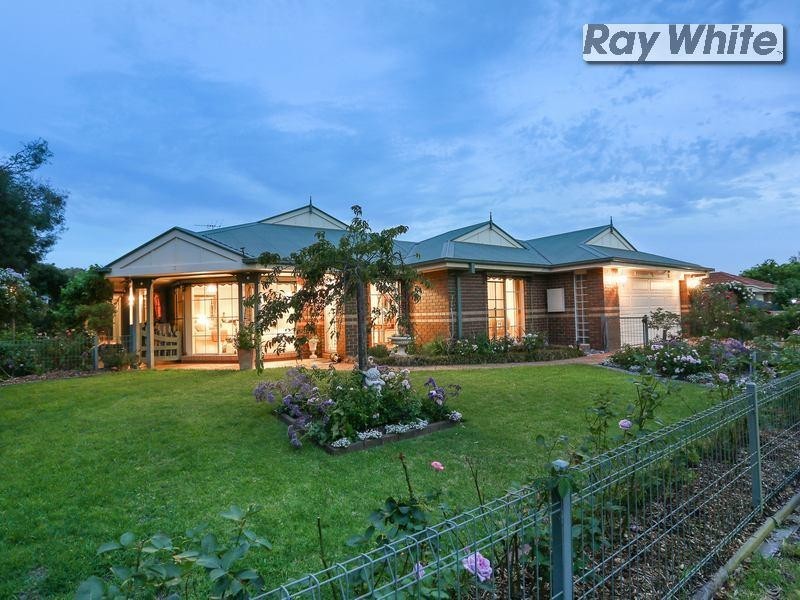 41 – 43 Banksia Place, Rosebud VIC 3939