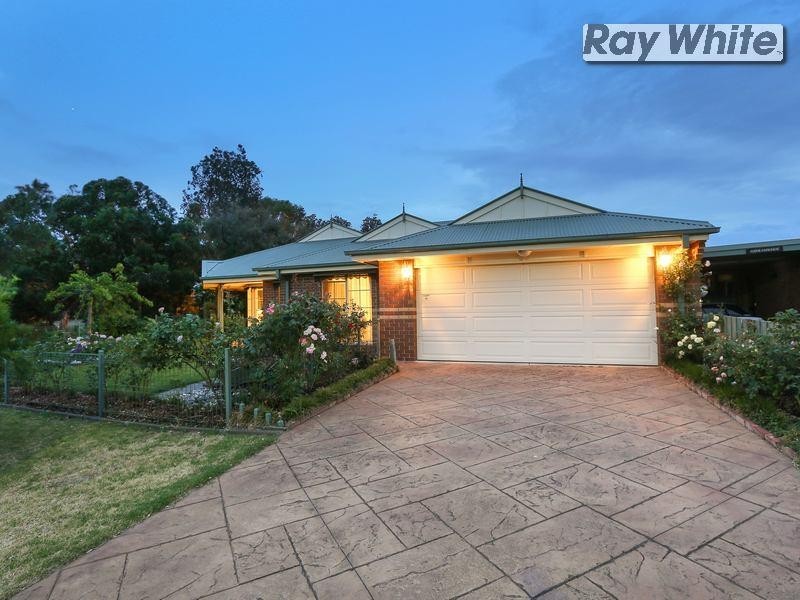 41 – 43 Banksia Place, Rosebud VIC 3939