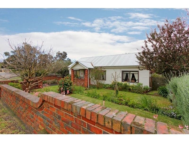 2 Gipps Street, Rosebud VIC 3939