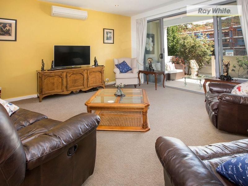 35 Spinnaker Terrace, Safety Beach VIC 3936