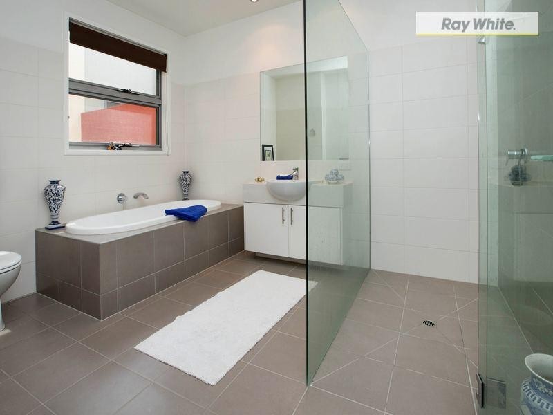 35 Spinnaker Terrace, Safety Beach VIC 3936