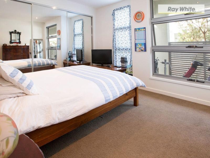 35 Spinnaker Terrace, Safety Beach VIC 3936