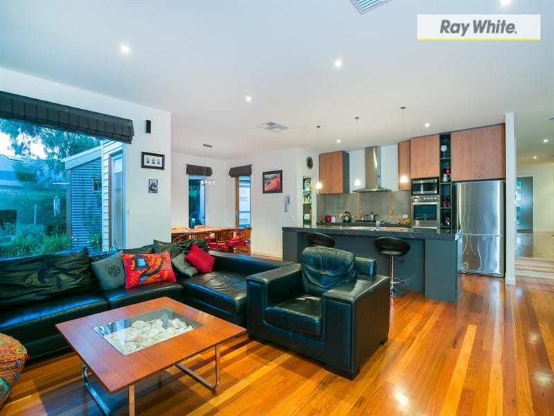 50 Warrain Avenue, Rosebud VIC 3939