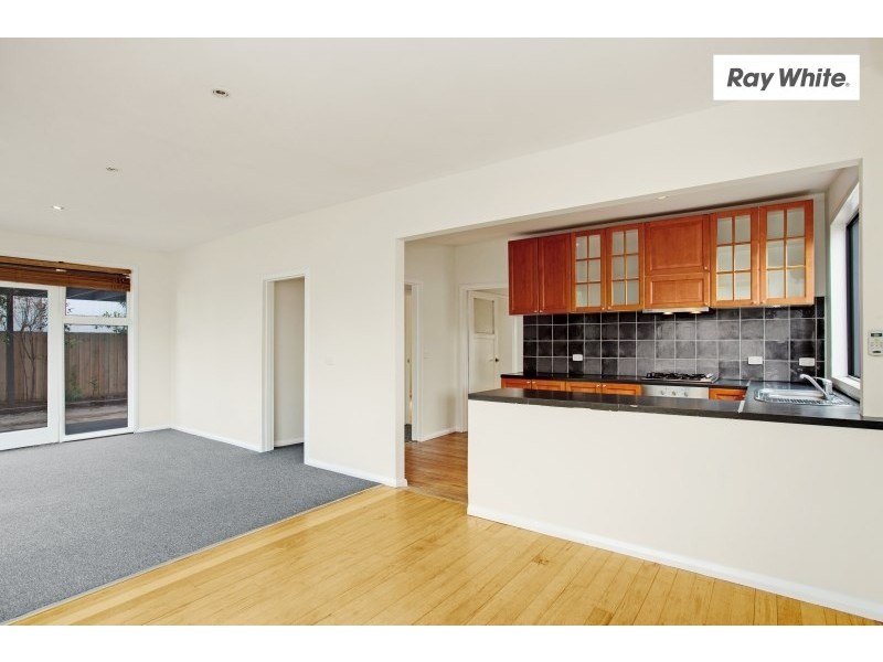 100 Spray Street, Rosebud VIC 3939