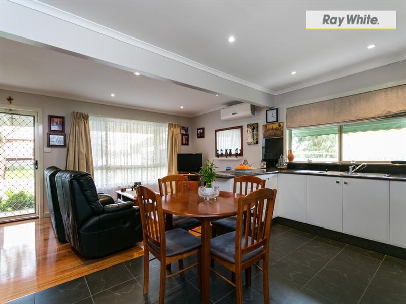 13 Sunhill Avenue, Mccrae VIC 3938