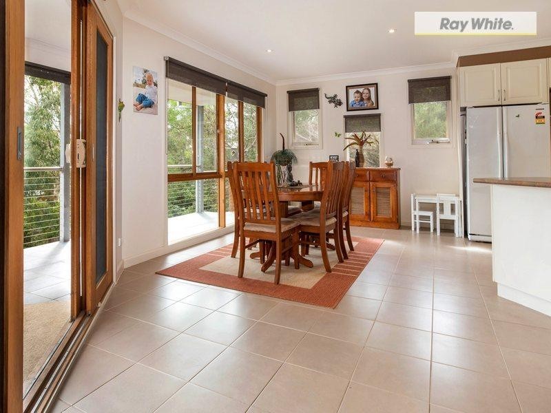 28 Carrathool Avenue, Rosebud VIC 3939