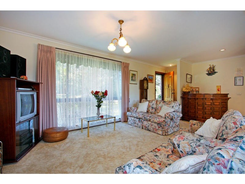 75 Woonton Crescent, Rosebud VIC 3939