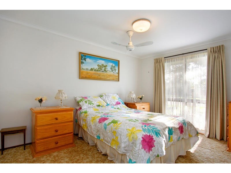 75 Woonton Crescent, Rosebud VIC 3939