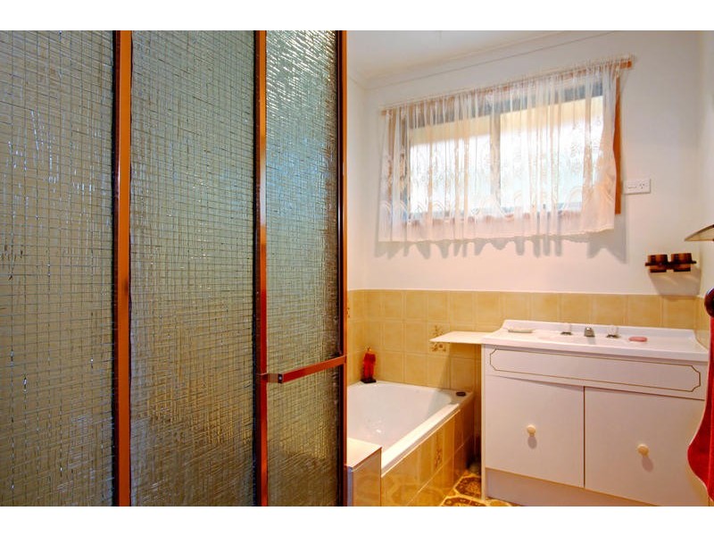 75 Woonton Crescent, Rosebud VIC 3939