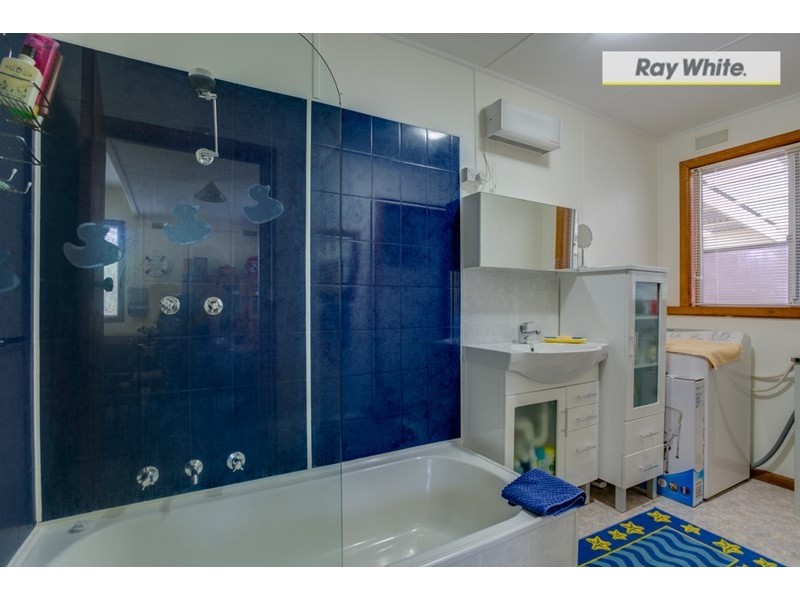 5 Park Avenue, Rosebud West VIC 3940